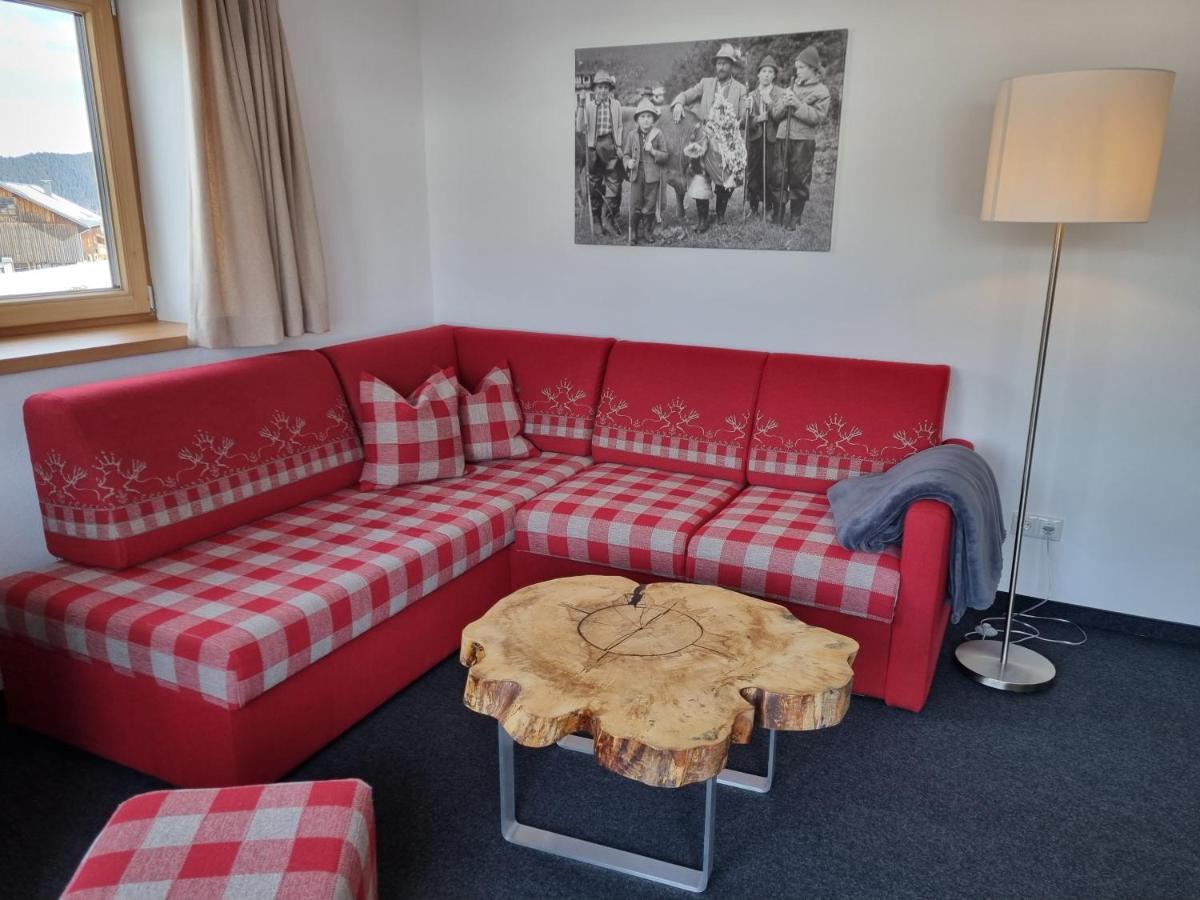 Gaestehaus Alpina รีซแลร์น ภายนอก รูปภาพ